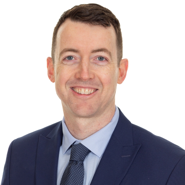 Kris  MacMahon